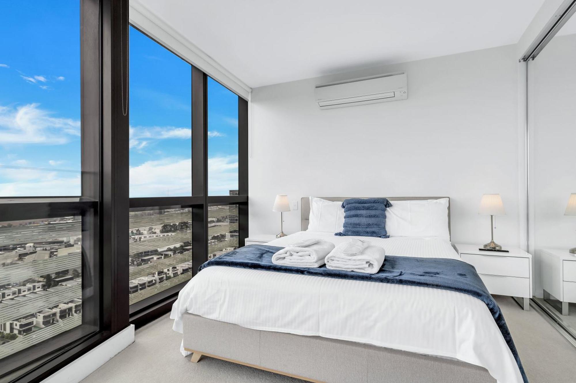 Melbourne Lifestyle Apartments - Best Views On Collins Exterior photo