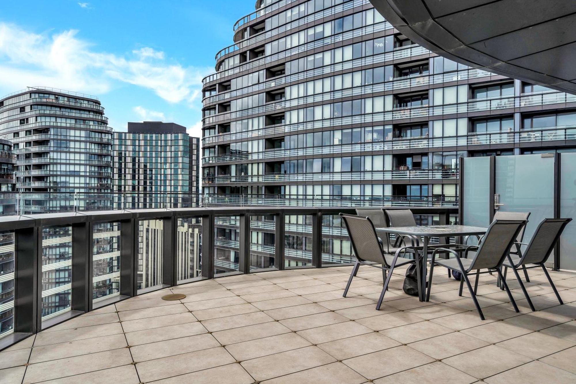 Melbourne Lifestyle Apartments - Best Views On Collins Exterior photo